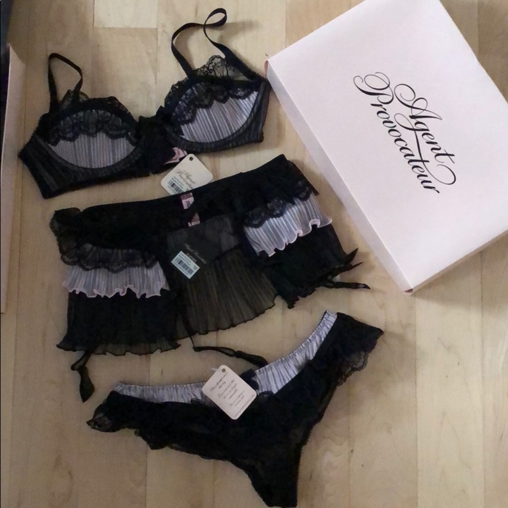 Agent provocateur knickers forever set